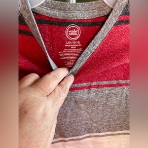 Wonder Nation Boys T-shirt size Lg 10-12